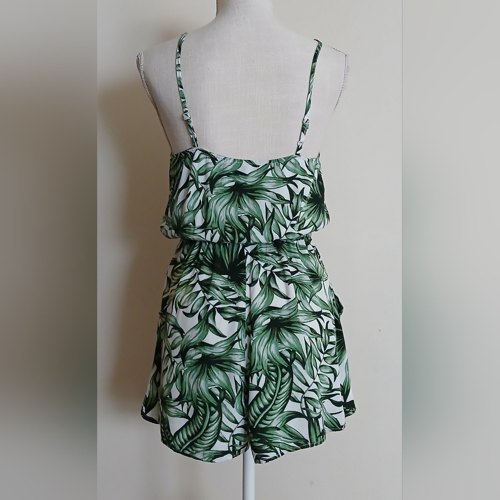 H&M Divided Green Palm Leaf Print Sleeveless Romper - Picture 2 of 6